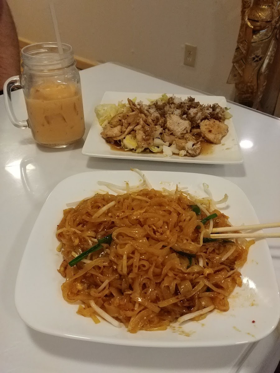 Nuch's Thai Food-9